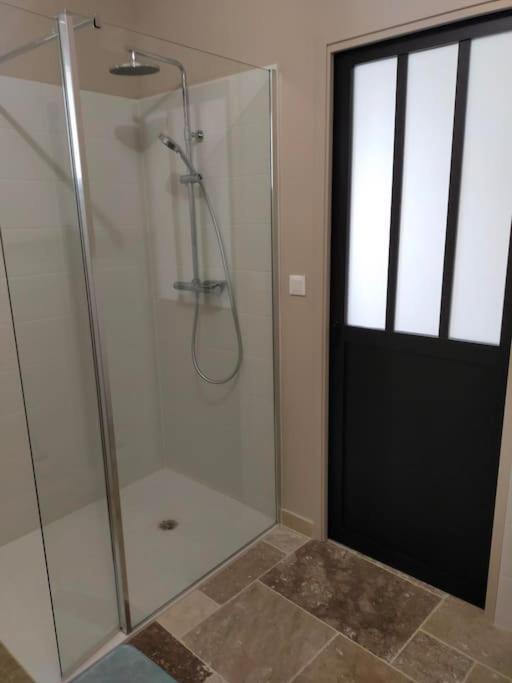 Holiday home Val De Loire Acces Privatif: 2/4 Personnes