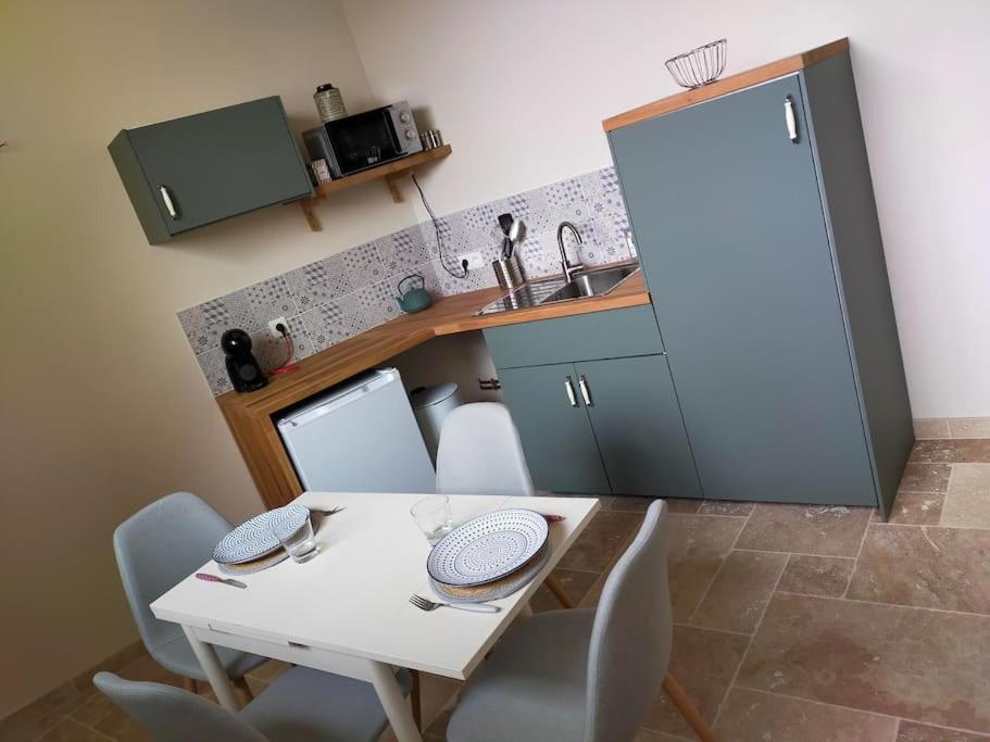 Ferienhaus Val De Loire Acces Privatif: 2/4 Personnes *